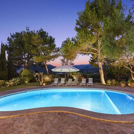 Verd Villa *